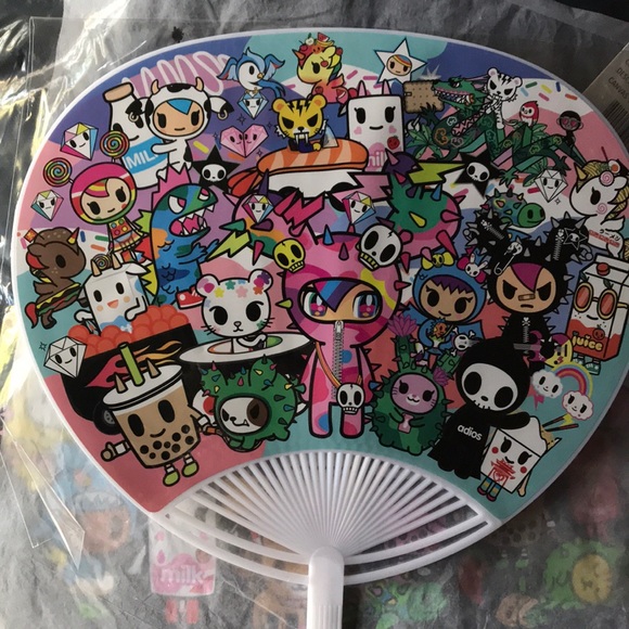 Tokidoki SDCC Comic-Con 2019 Exclusive Cloth Tote Bag + Bonus Fan NEW - Picture 3 of 7